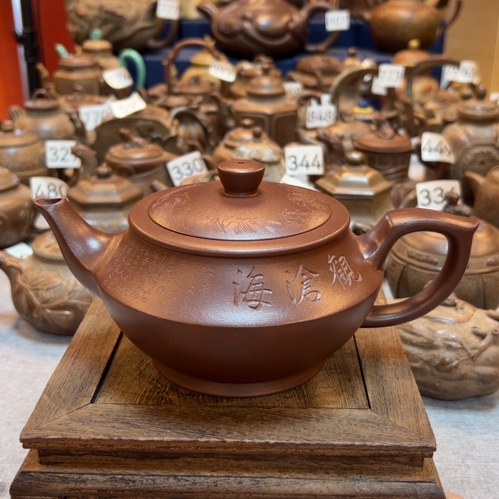 紫砂壶等艺术精品