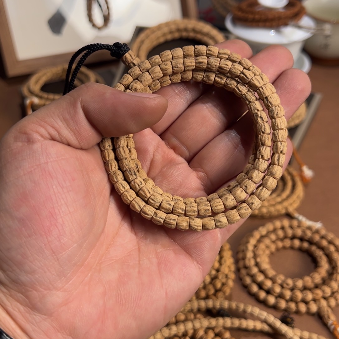 ヅ***℡柏香籽/百香籽吊坠