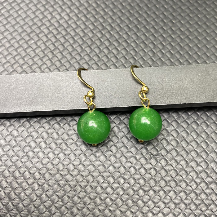 翡翠10毫米耳饰女款
