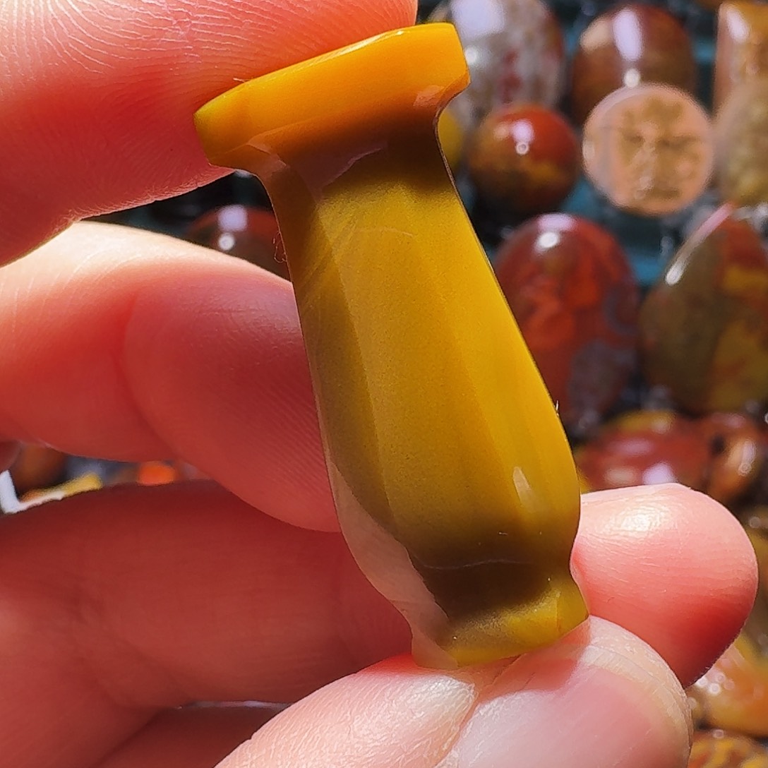 玛瑙/玉髓未镶嵌珠宝半成品