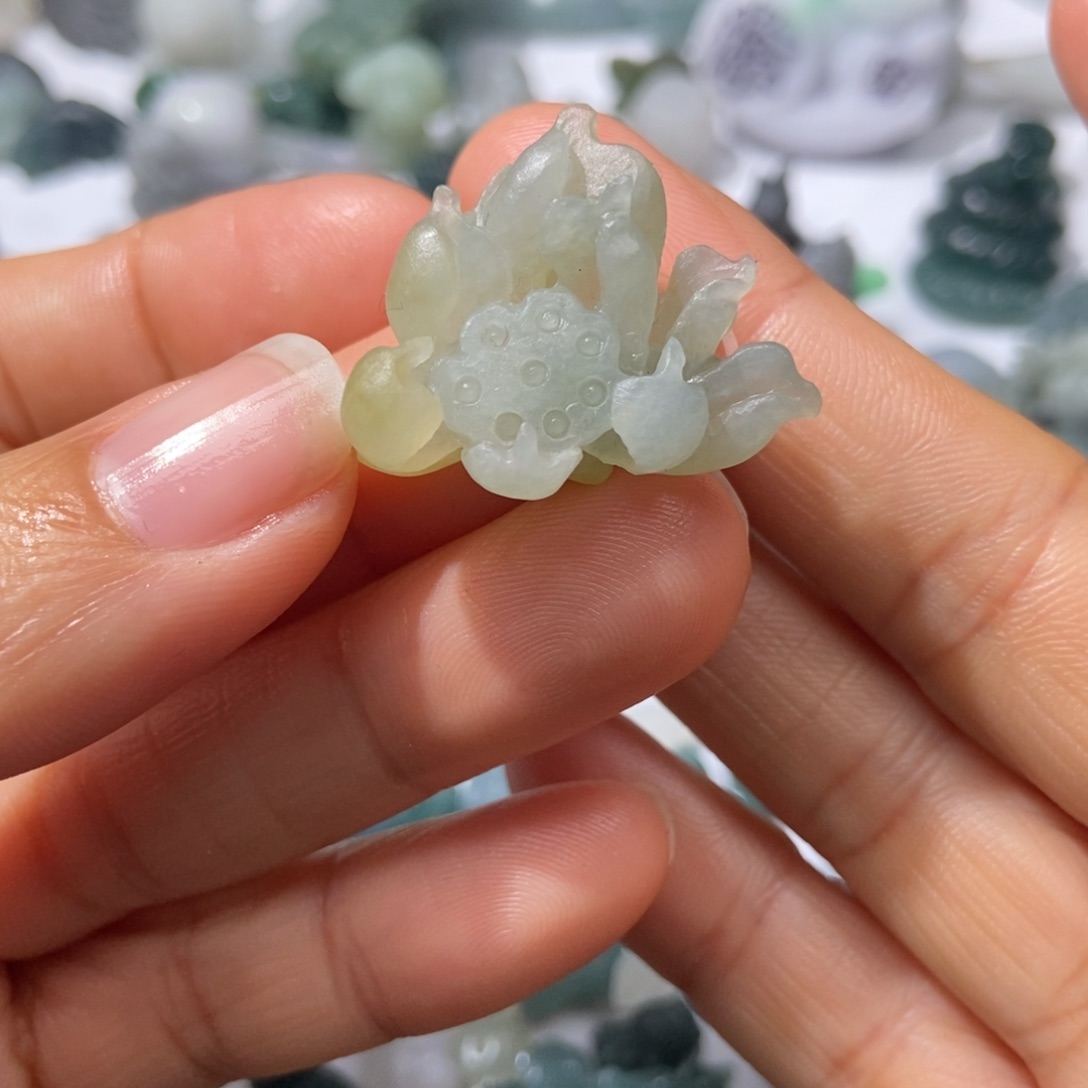 定制翡翠未镶嵌翡翠