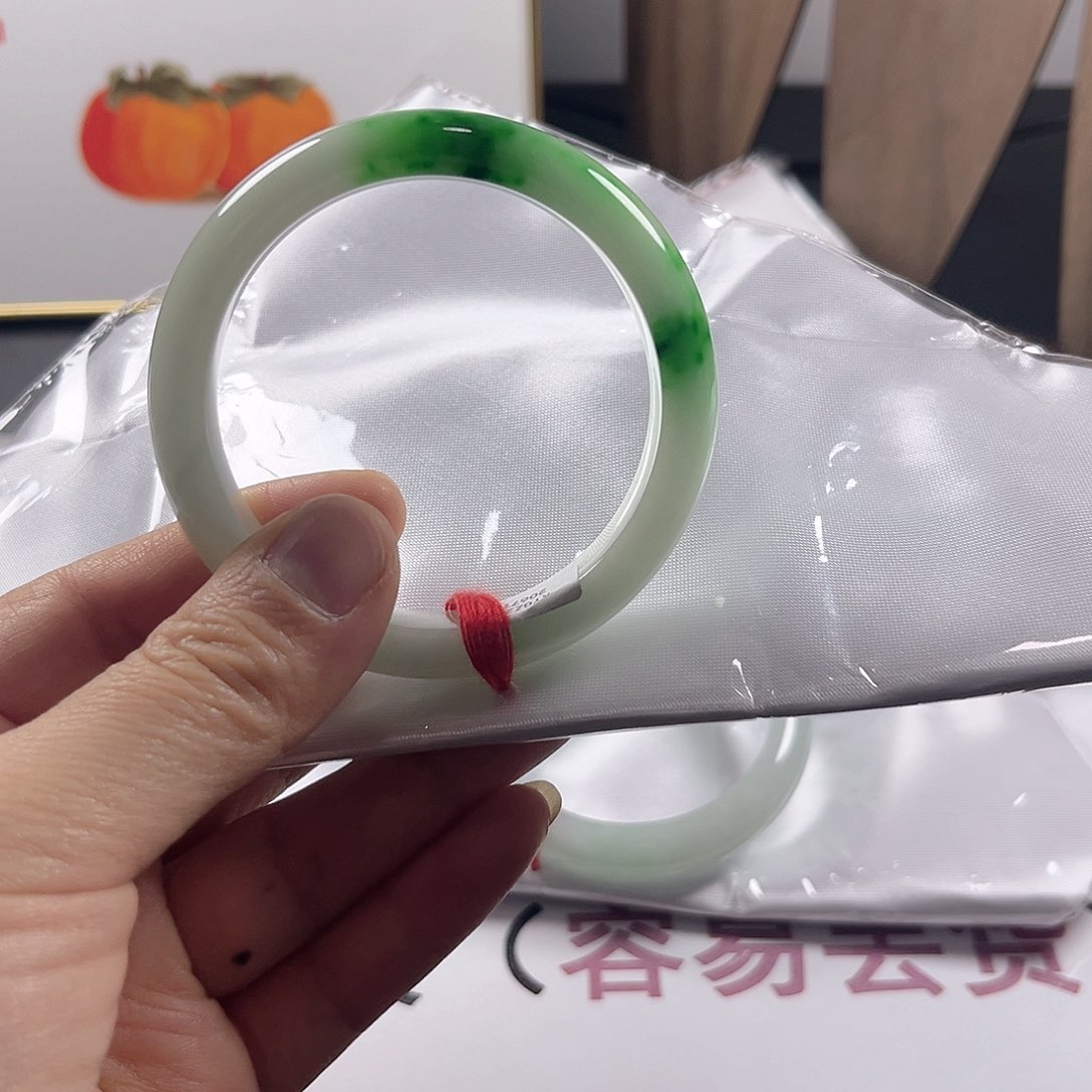 快***了以实物为准，拍哪个发哪个