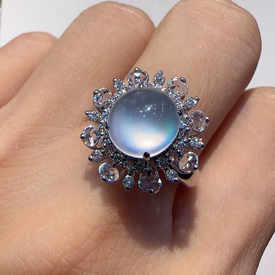 翡翠戒指18K金镶嵌戒指