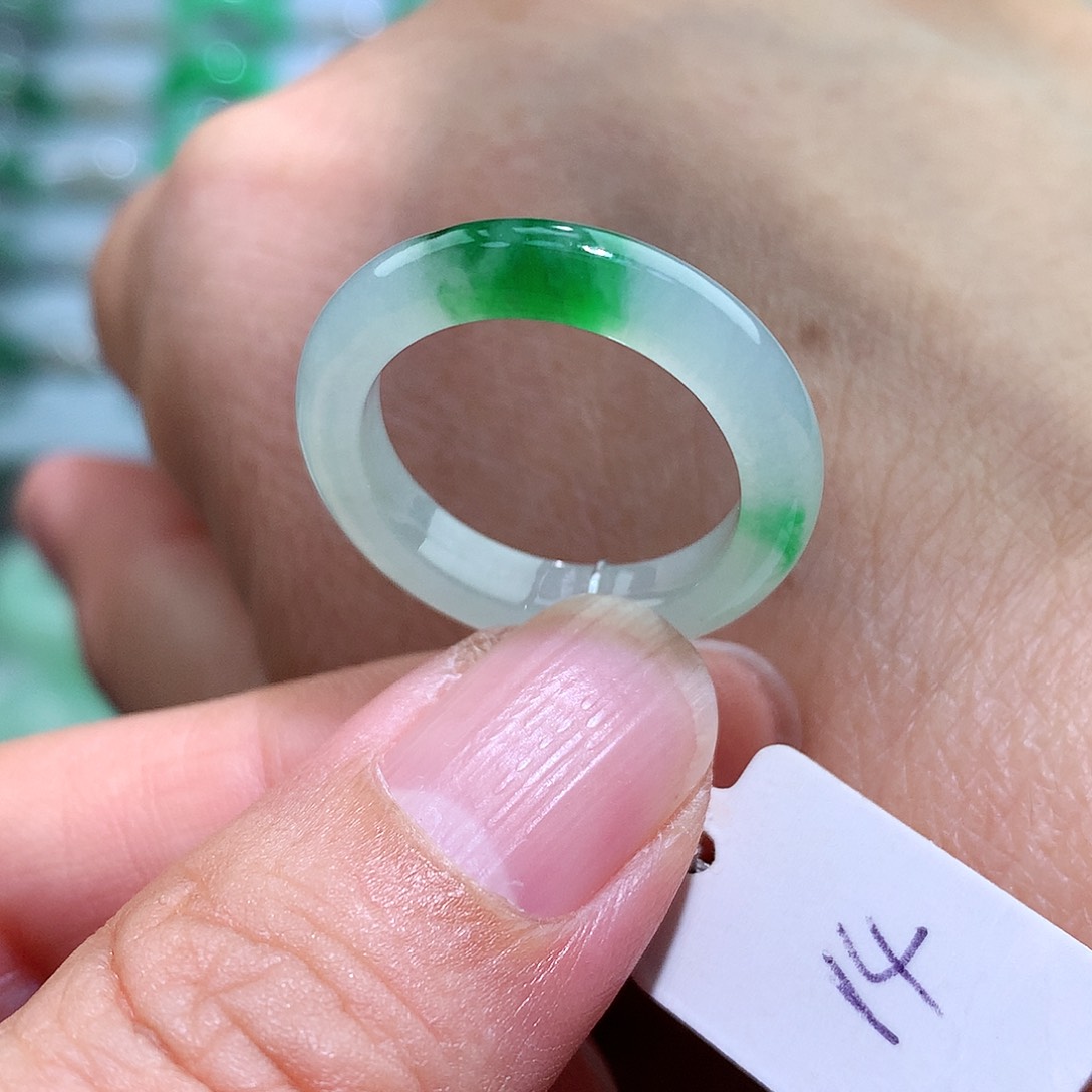 翡翠戒指未镶嵌14号