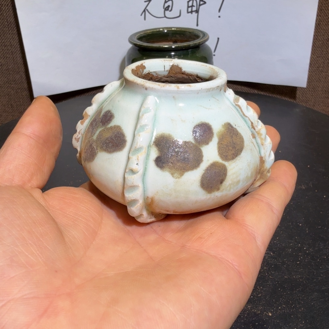 漂亮的小瓷瓶我要