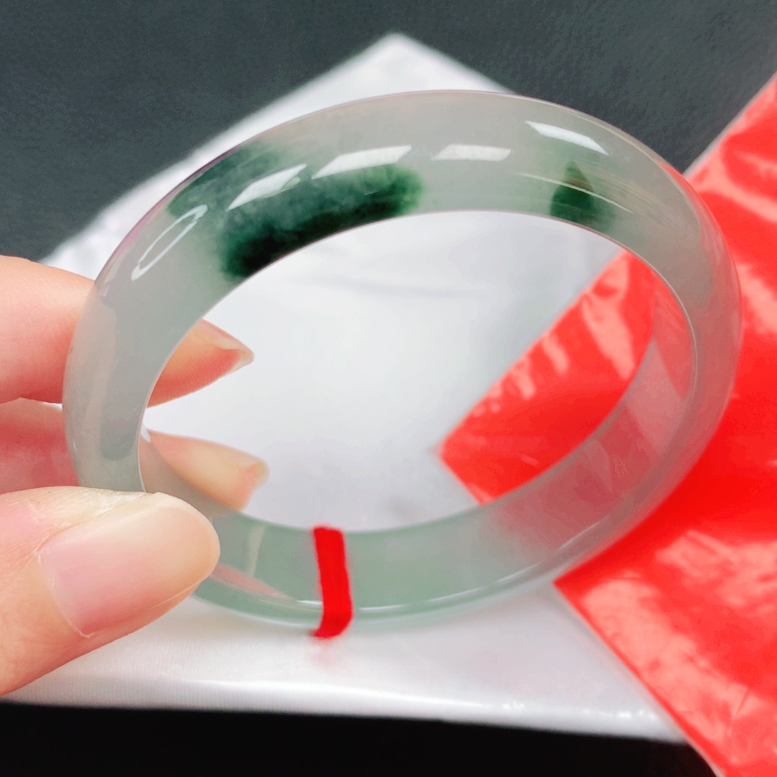 翡翠未镶嵌手镯51圈