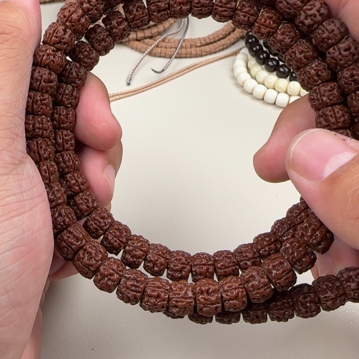 金刚菩提吊坠紫红皮潜水艇