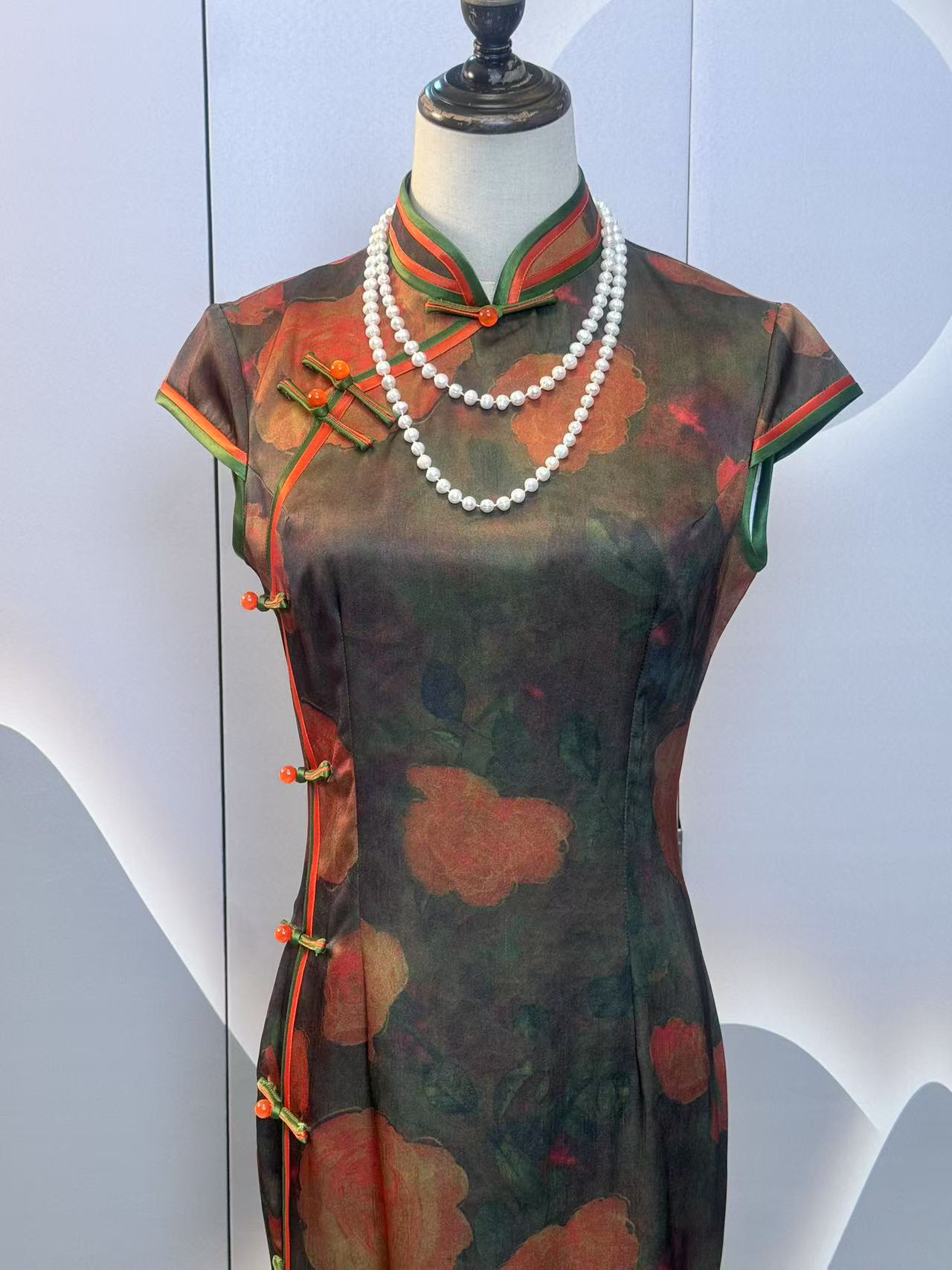 1013-新中式旗袍2025新款夏装复古高端上海日常可穿素雅国风改良