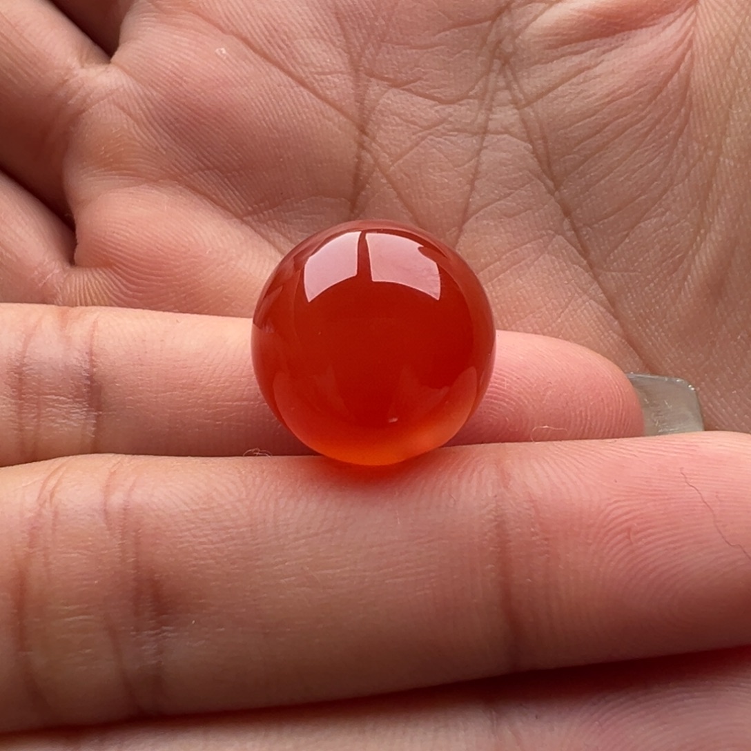 南红玛瑙未镶嵌圆珠15.6孔白纹