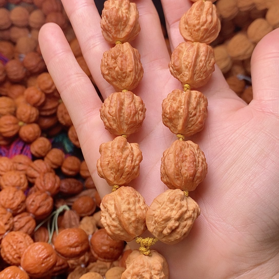 【闪购商品】文玩核桃吊坠?**酒嵩山20