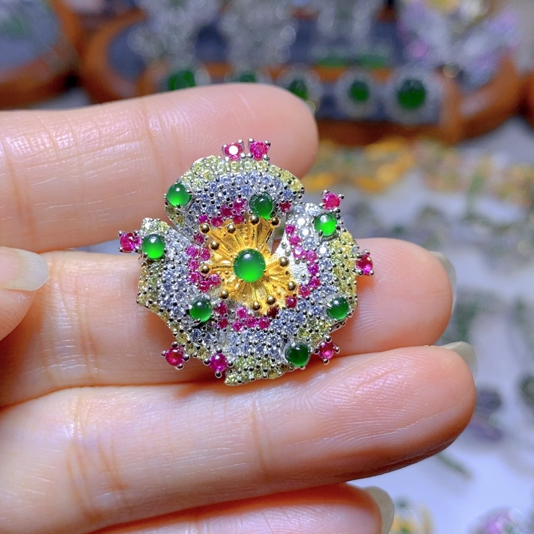 翡翠颈饰合金天然翡翠