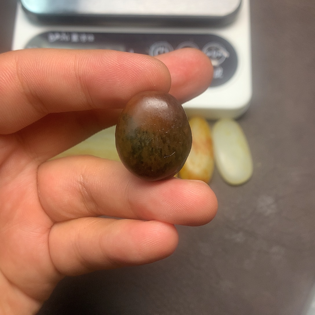 和田玉（糖玉）未镶嵌挂件