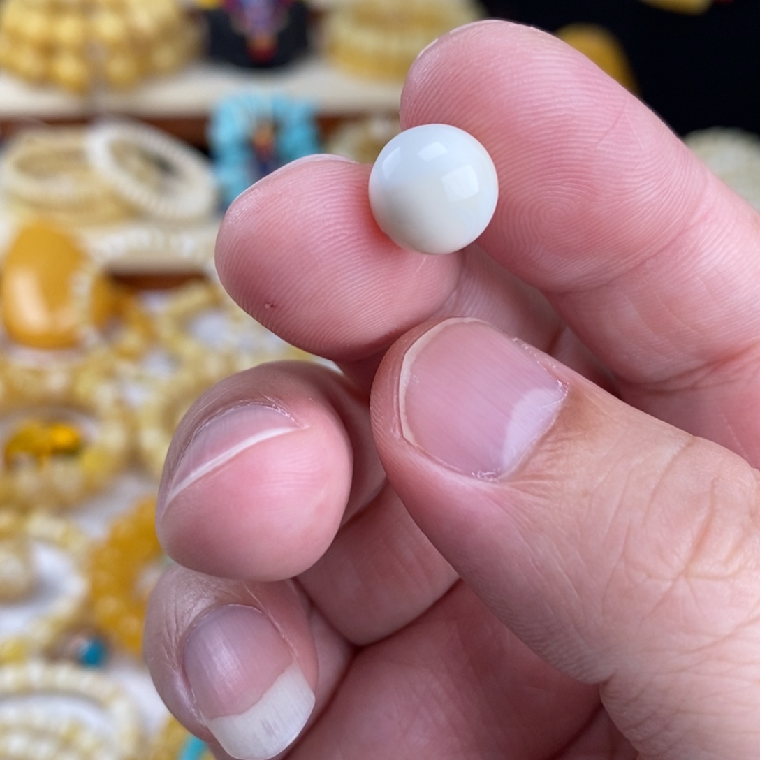 B***o蜜蜡未镶嵌手链漆白满白单珠10.4mm