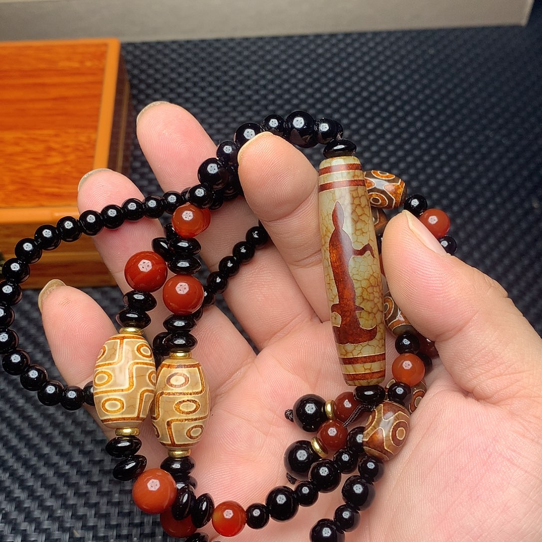 小****玛瑙/玉髓未镶嵌手链