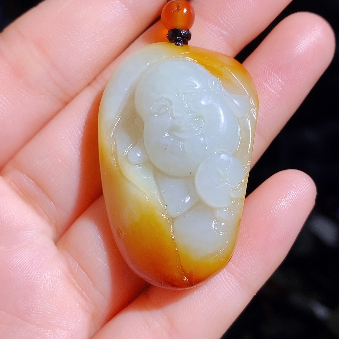 和田玉颈饰未镶嵌