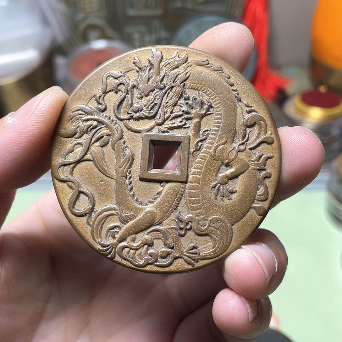 铜曾****婆 一物一拍 现场下单