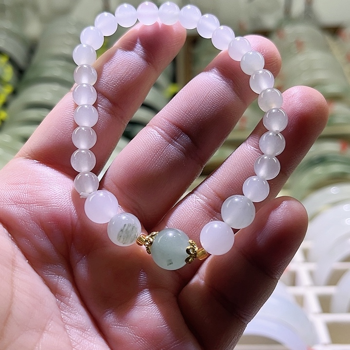 未镶嵌手链石英岩玉