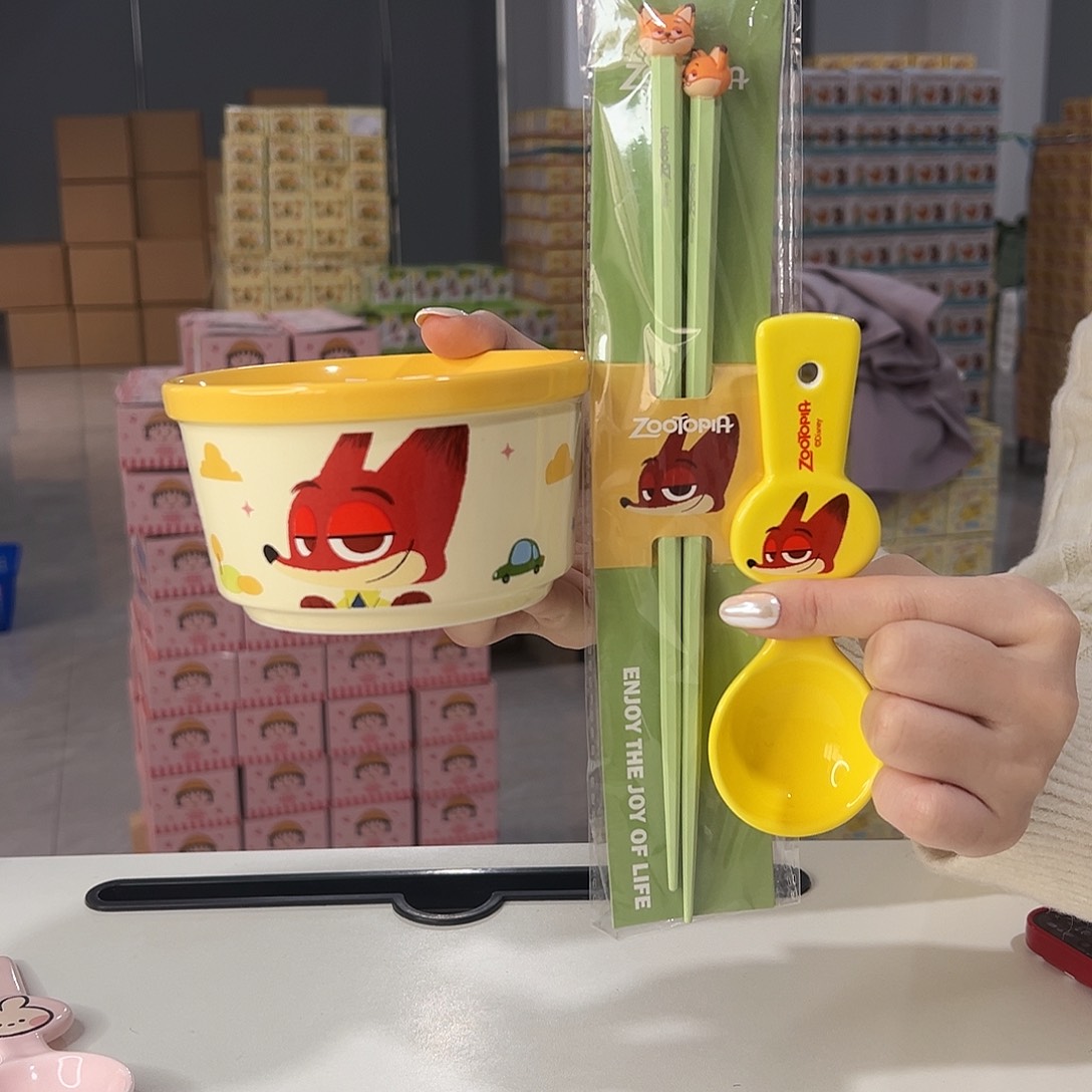 瓷303加勺加筷子陶瓷