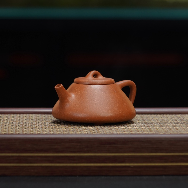 新华网专用 LCC金砂段[子冶石瓢240CC]原矿手工紫砂壶