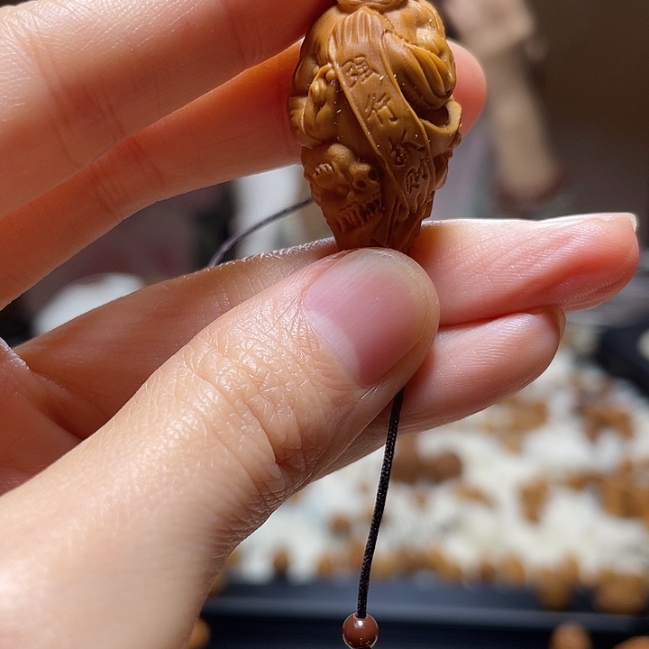 吊坠橄榄核橄榄 恶僧