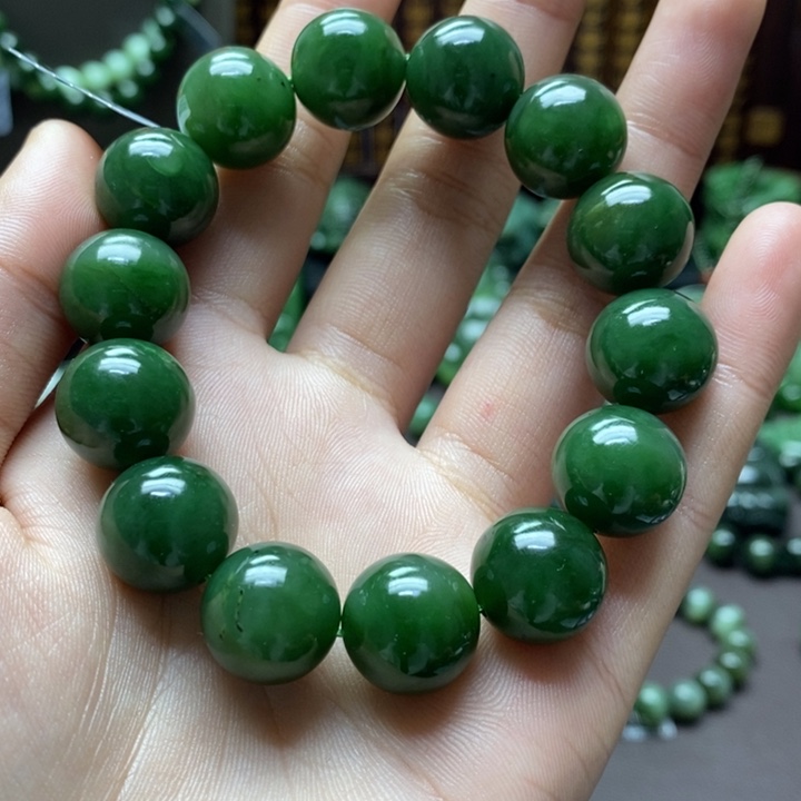 和田玉手串未镶嵌