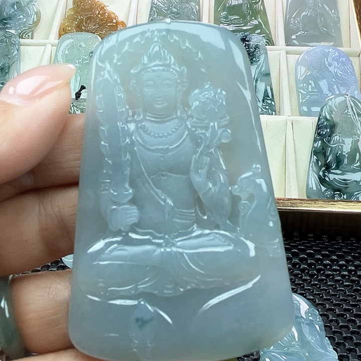 颈饰未镶嵌翡翠罗*奕天然翡翠A货虚空藏菩萨