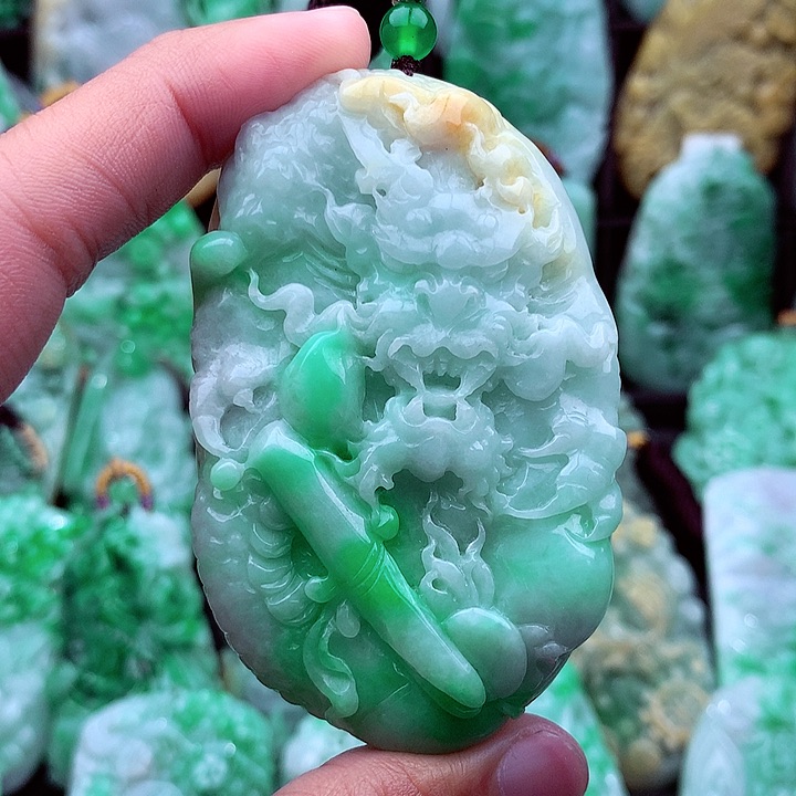 翡翠吊坠(不含链)未镶嵌