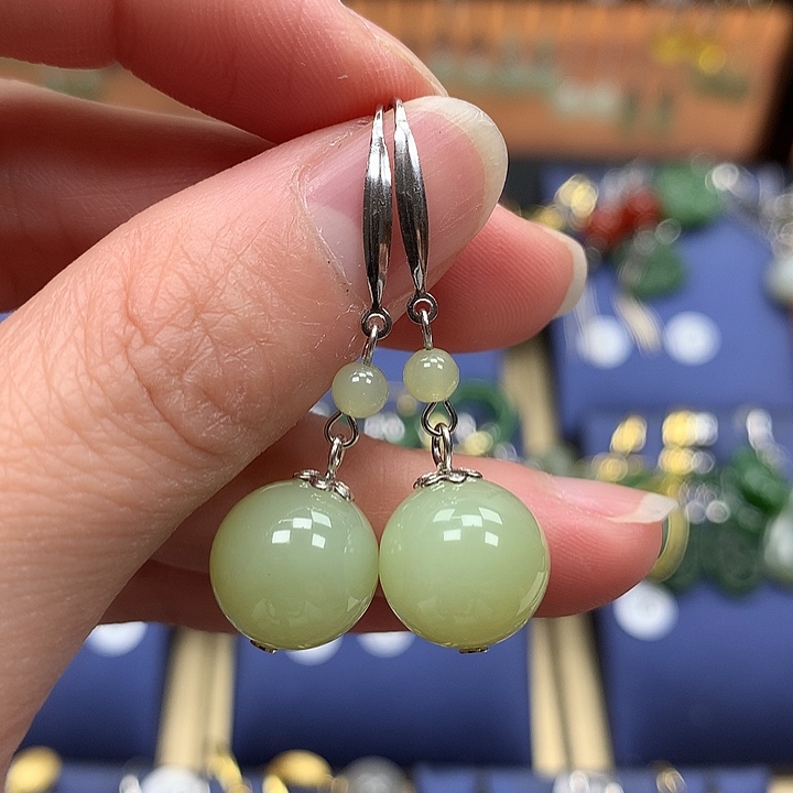 和田玉银S925镶嵌耳饰12左右黄口