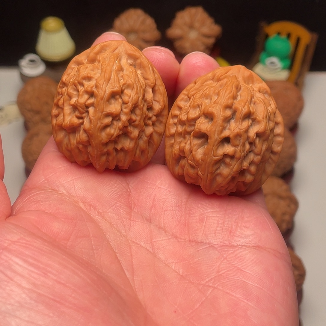 吊坠文玩核桃红锦鲤