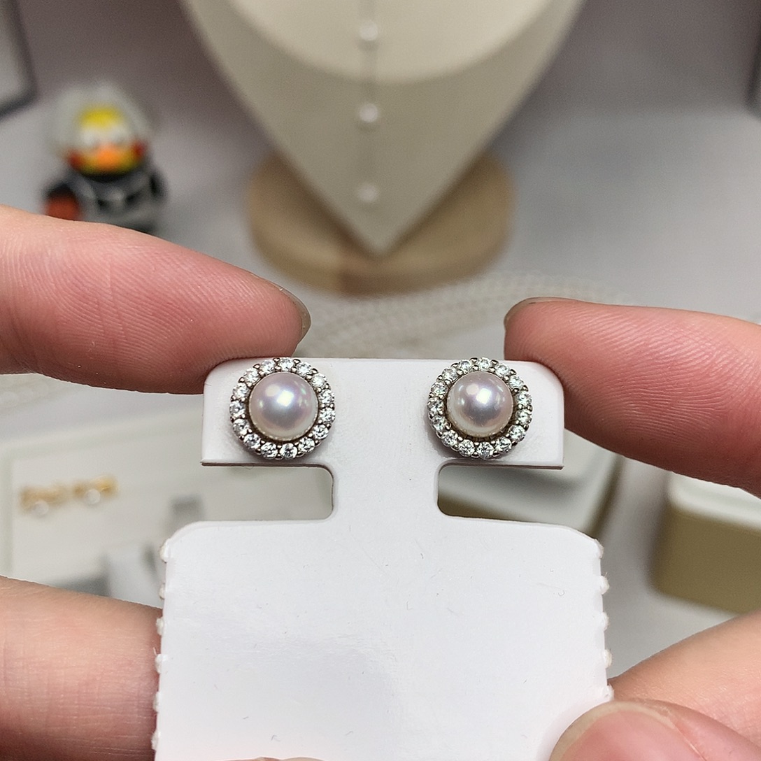 耳饰淡水珍珠银S925镶嵌6-7mm 极光无暇
