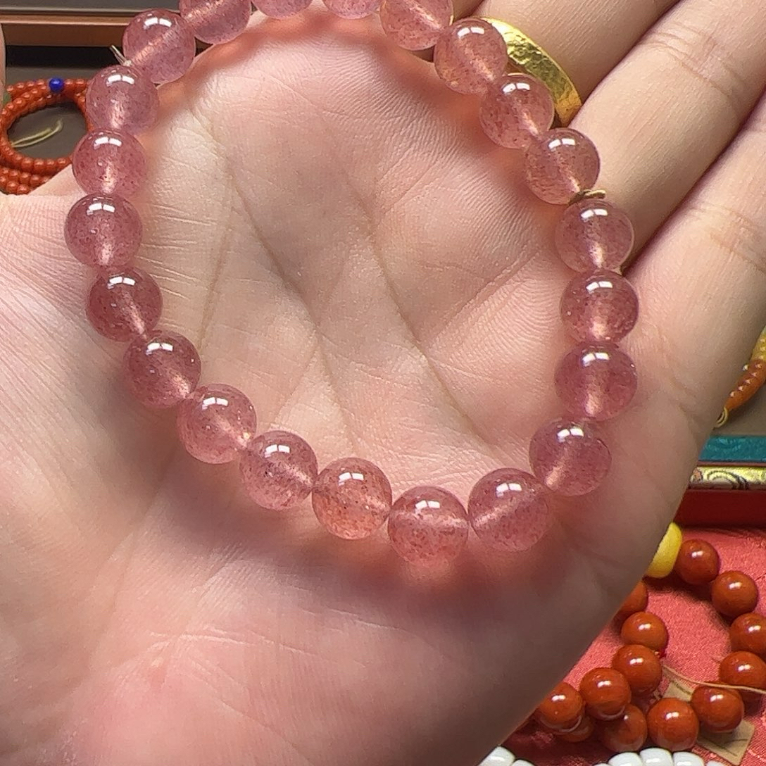 草莓晶  卡8尺寸