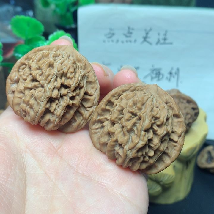 桃核把件山地楼子42