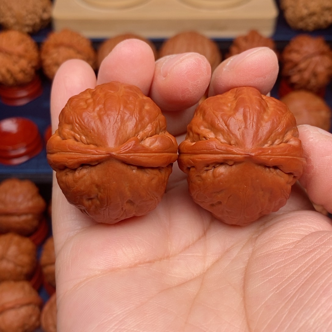 把件文玩核桃手捻至尊虎头王