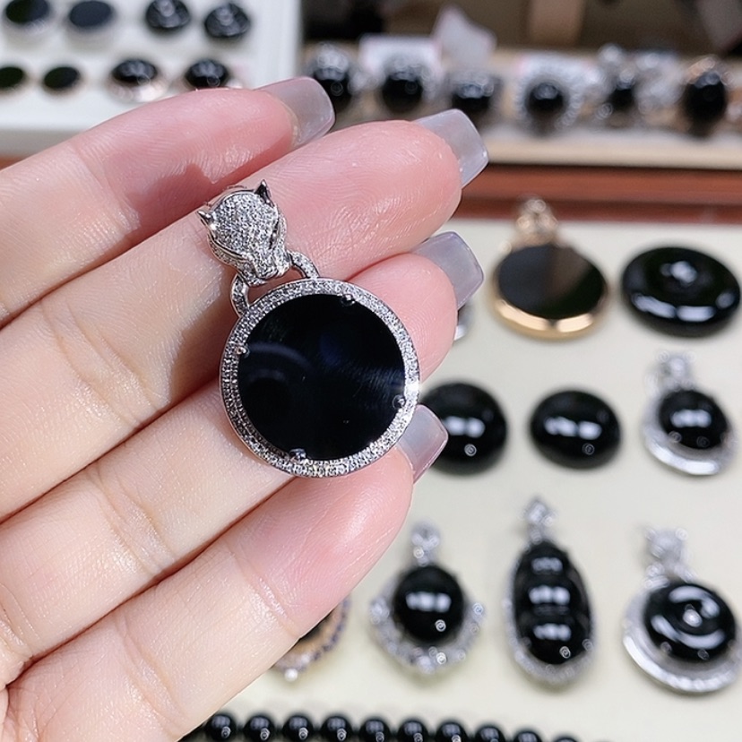 【闪购商品】翡翠颈饰18K金镶嵌缅甸翡翠