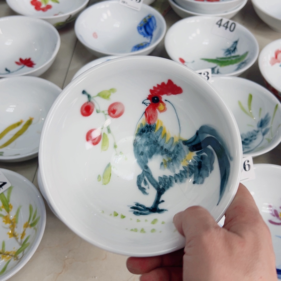 景德镇陶瓷手工手绘制作