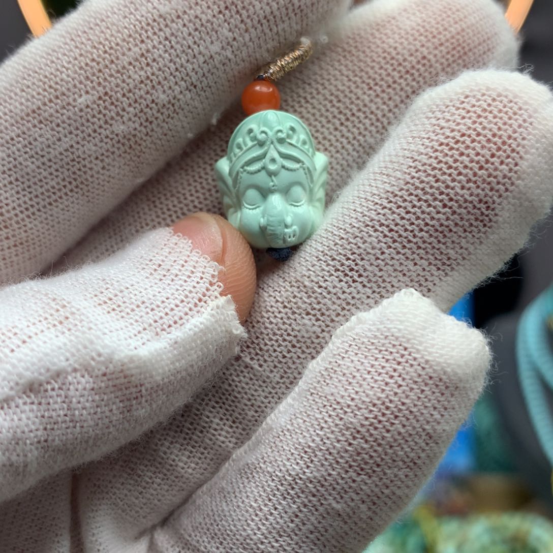 绿松石挂件未镶嵌