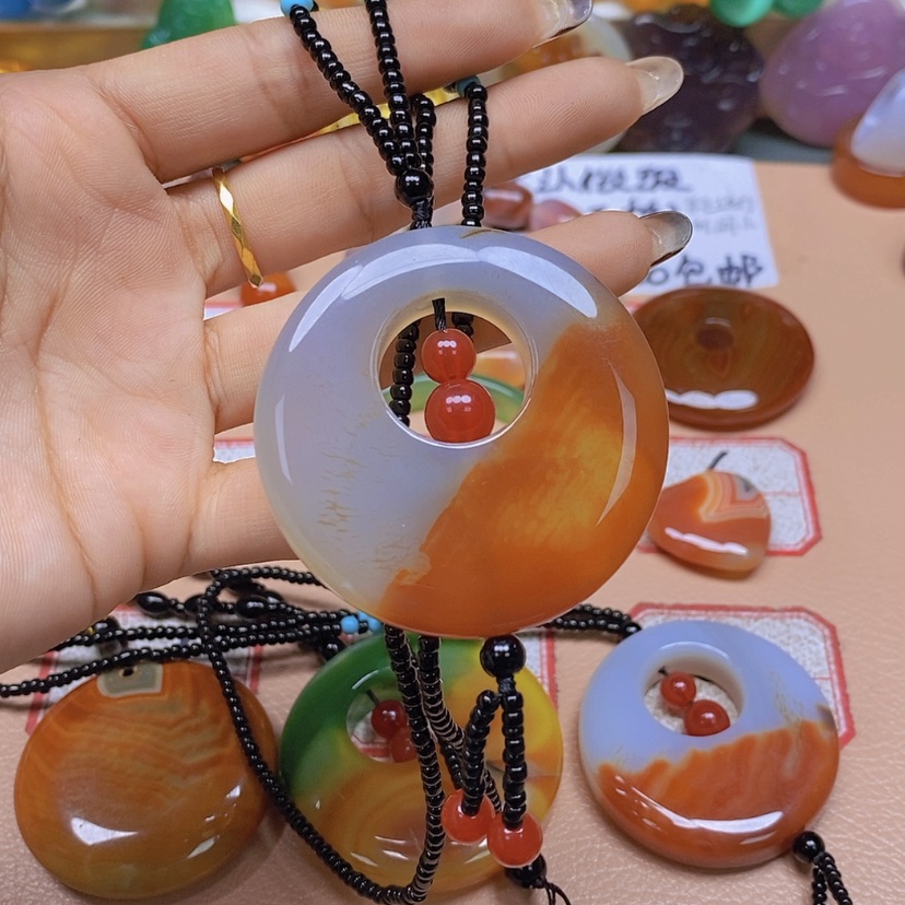 【闪购商品】玛瑙/玉髓颈饰未镶嵌小****】