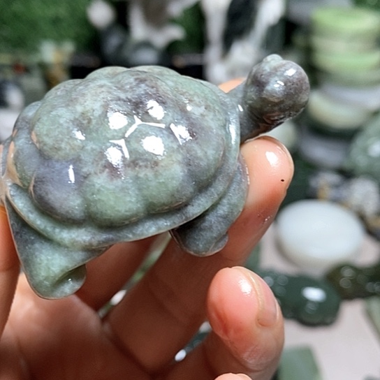 未镶嵌和田玉（糖玉）珠宝半成品