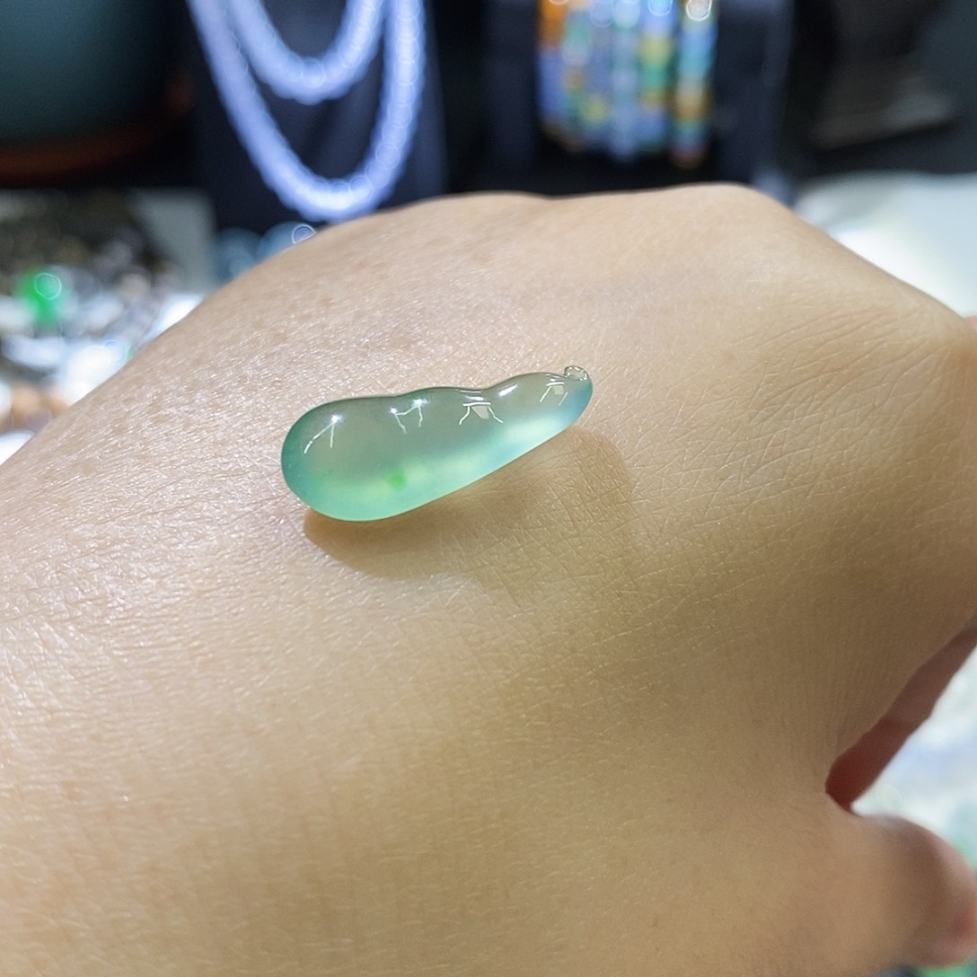 未镶嵌挂件翡翠豆子