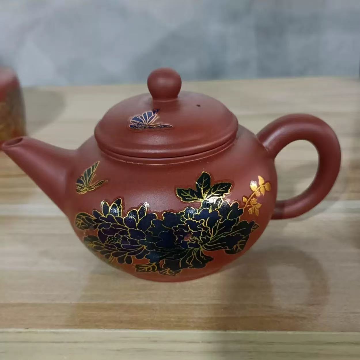 【闪购链接】G462-变色牡丹紫砂古春壶