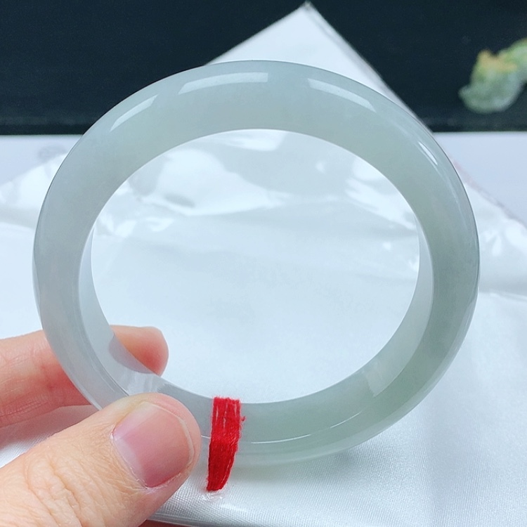 【闪购商品】翡翠手镯未镶嵌天然翡翠手镯