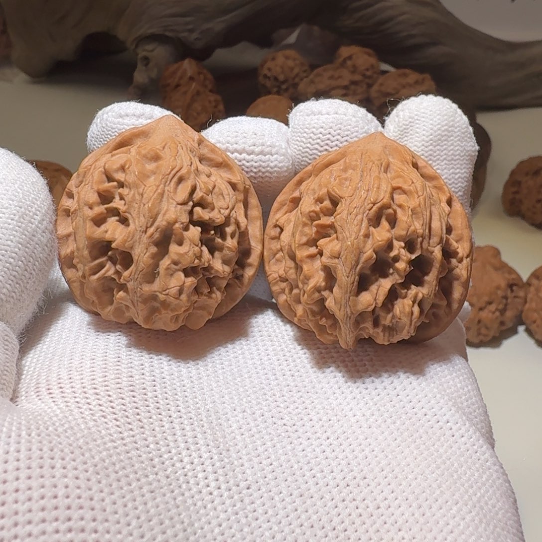 文玩核桃吊坠40原树遵化马蹄