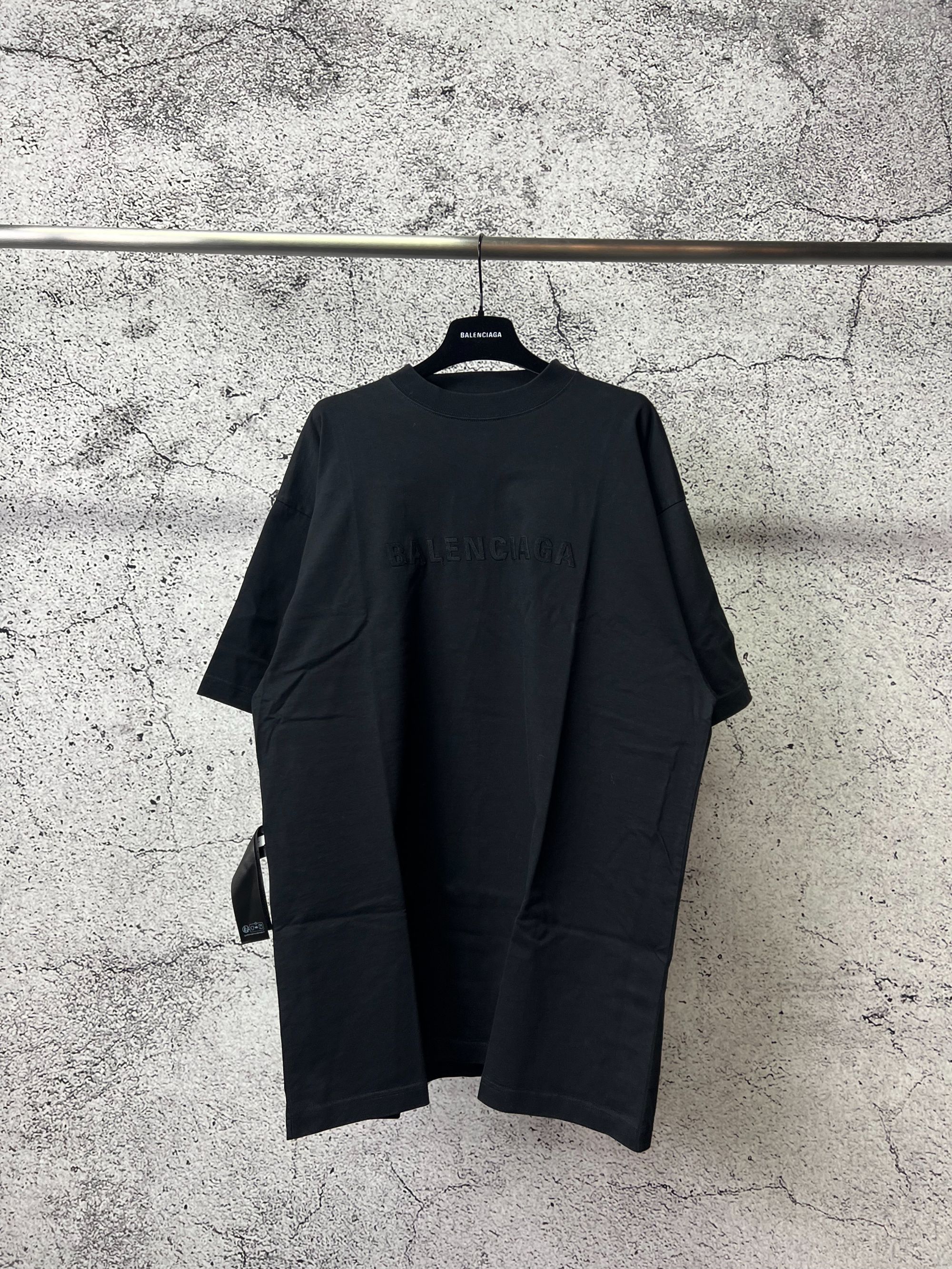未使用 Balenciaga/巴黎世家 24反穿刺绣T恤/2码/RN00109