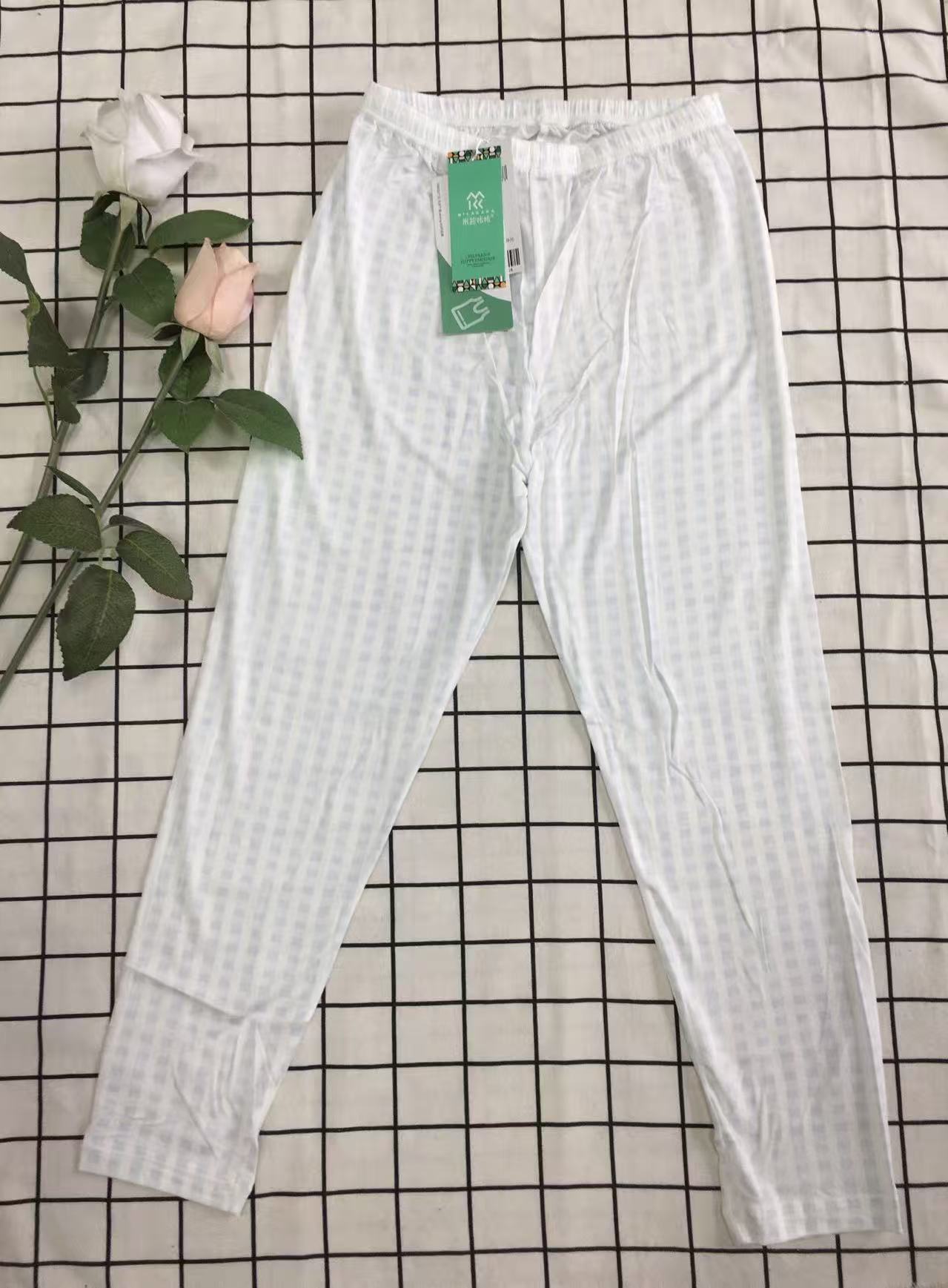 儿童舒适柔软秋裤