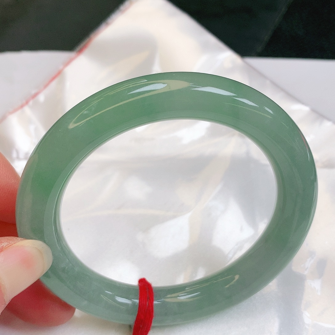 【闪购商品】翡翠手镯未镶嵌缅甸天然a货翡翠