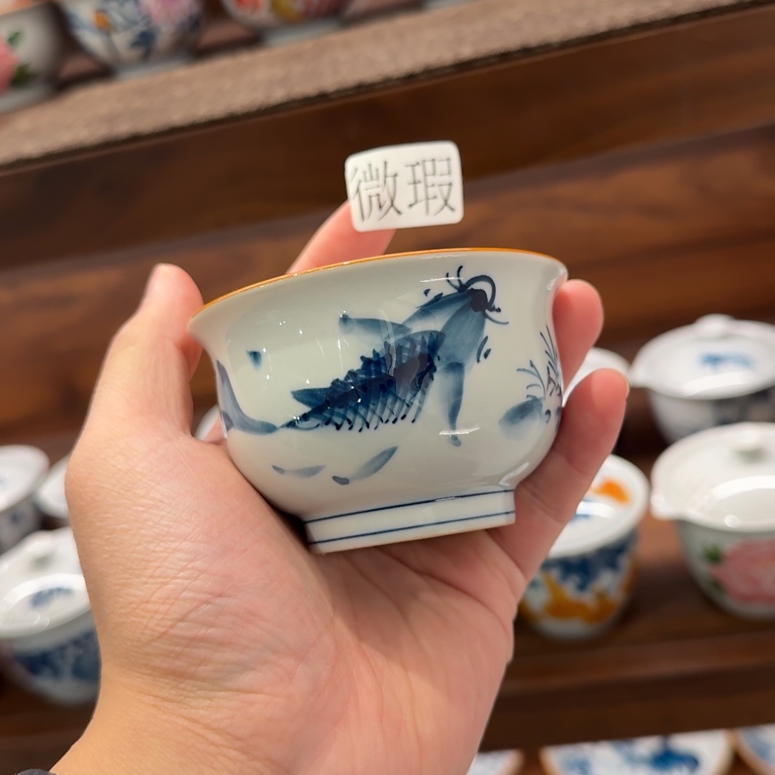 釉下手绘茶具微瑕