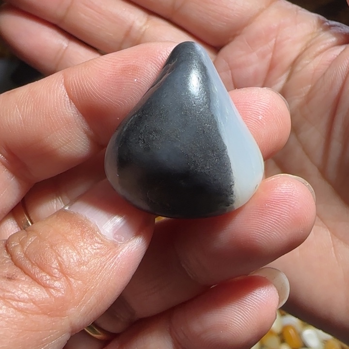 和田玉吊坠(不含链)未镶嵌12.4克