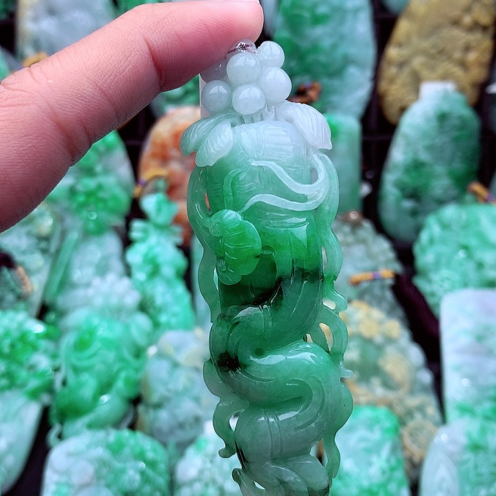 翡翠吊坠(不含链)未镶嵌