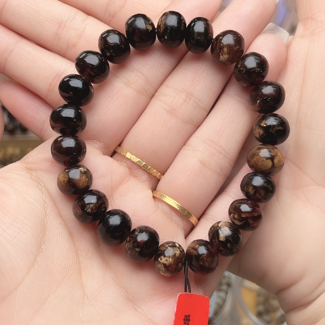 琥珀未镶嵌裸石10+