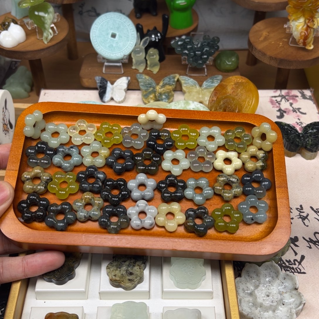 蛇纹石玉合金蝴蝶42个花环配饰打包价